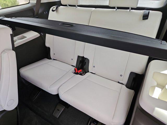 Thumbnail: 2025 Hyundai Santa Fe - 39