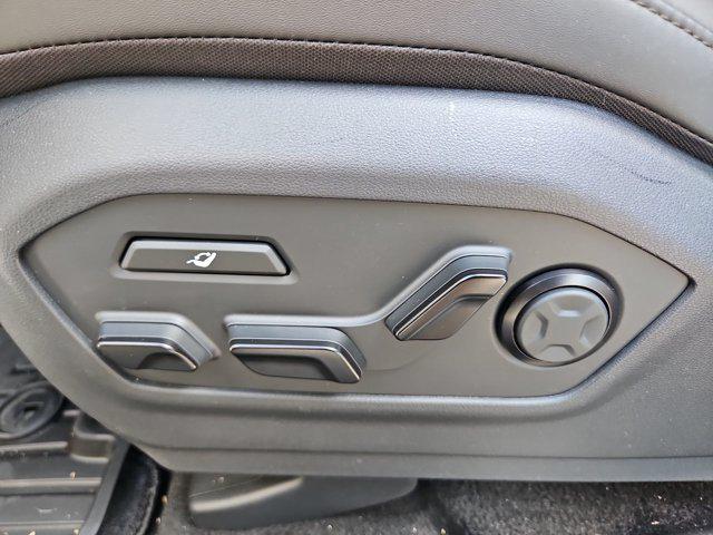 Thumbnail: 2026 Hyundai Santa Fe - 25