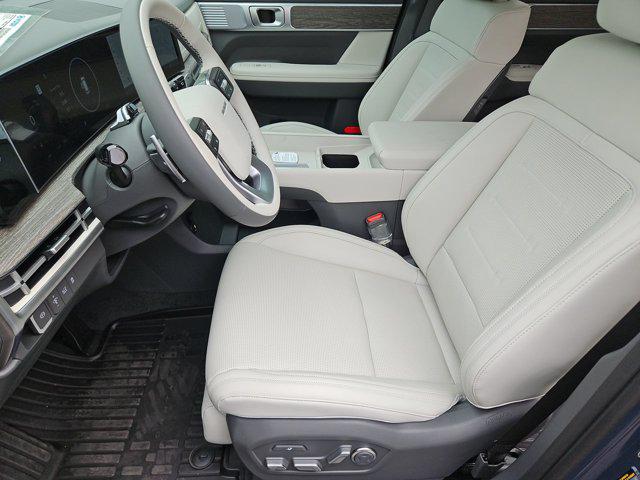 Thumbnail: 2026 Hyundai Santa Fe - 11