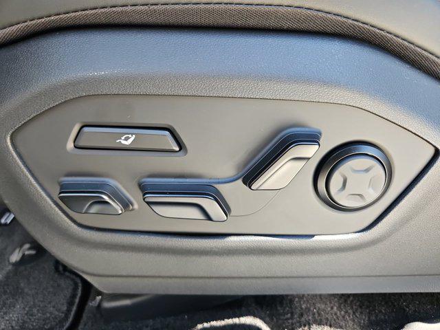 Thumbnail: 2027 Hyundai Santa Fe - 24