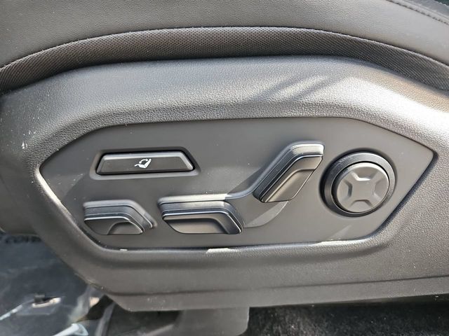 Thumbnail: 2025 Hyundai Santa Fe - 23