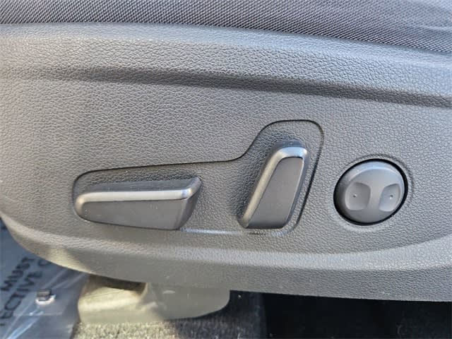 Thumbnail: 2022 Hyundai Santa Fe - 26