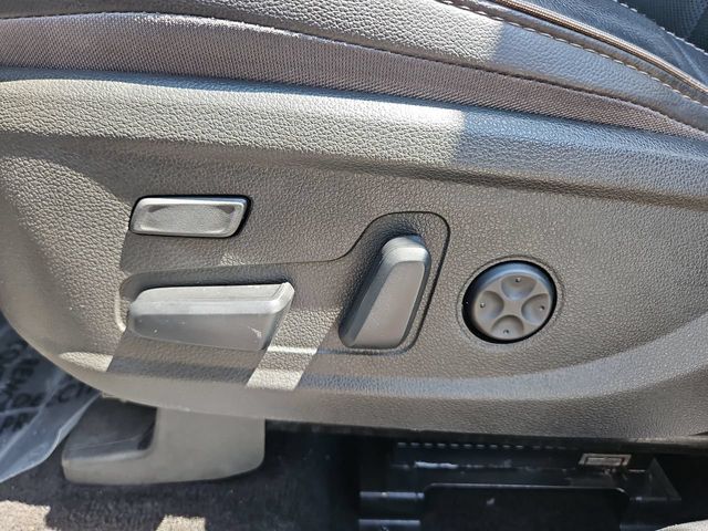 Thumbnail: 2023 Hyundai Santa Fe - 25