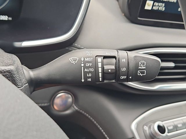 Thumbnail: 2023 Hyundai Santa Fe - 32