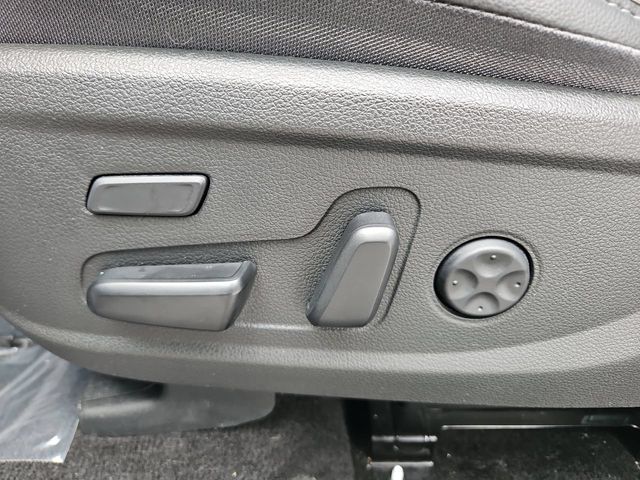 Thumbnail: 2023 Hyundai Santa Fe - 26