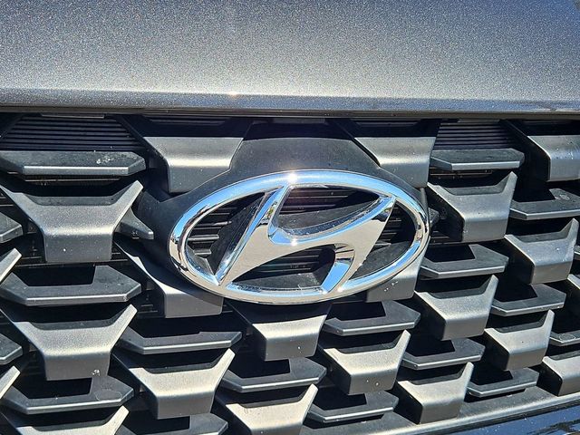 Thumbnail: 2022 Hyundai Santa Fe - 9