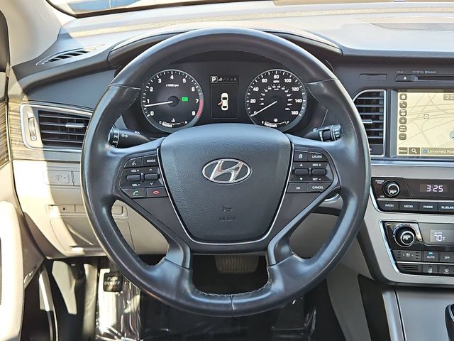 Thumbnail: 2016 Hyundai Sonata - 14