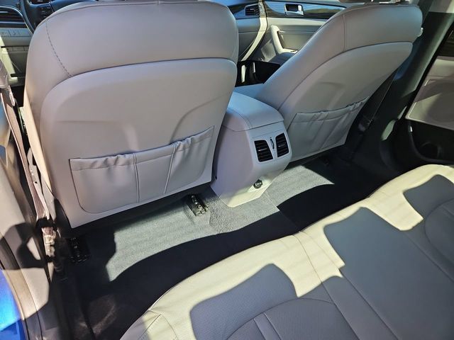 Thumbnail: 2016 Hyundai Sonata - 12