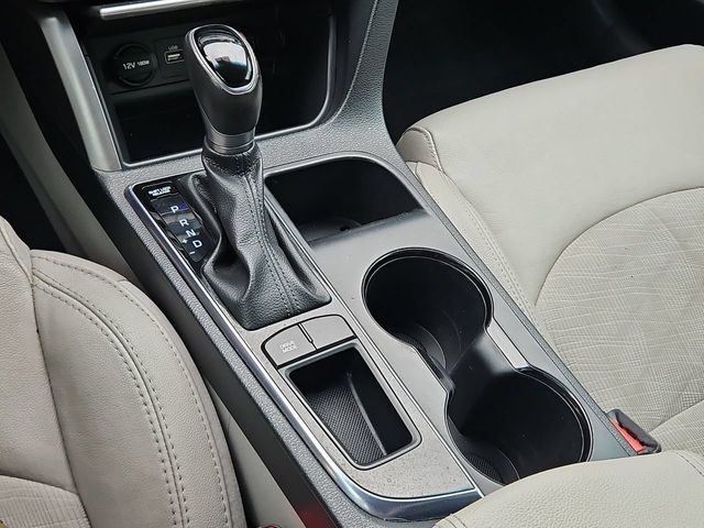 Thumbnail: 2016 Hyundai Sonata - 16