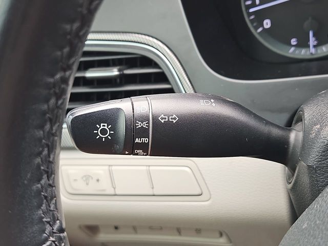 Thumbnail: 2016 Hyundai Sonata - 30