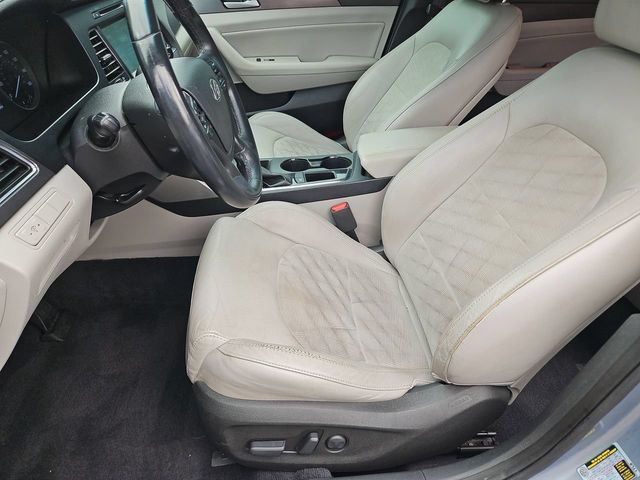 Thumbnail: 2016 Hyundai Sonata - 11