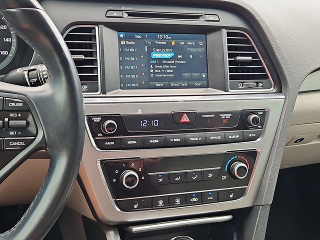 Thumbnail: 2016 Hyundai Sonata - 31