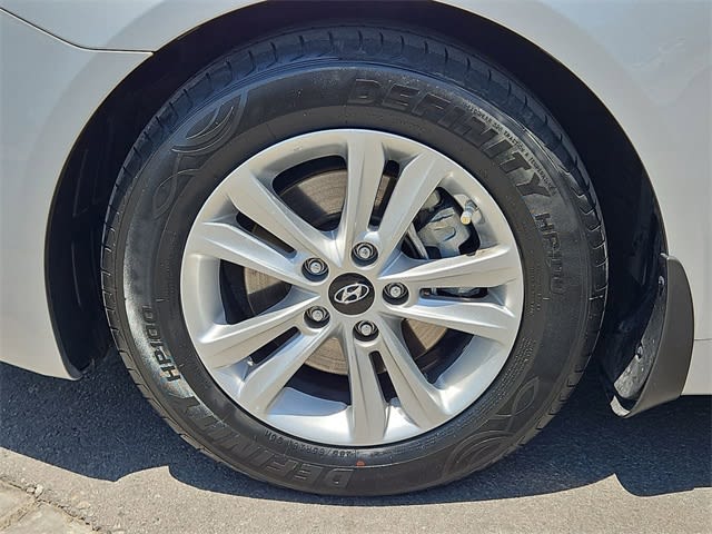 2013 Hyundai Sonata GLS 8