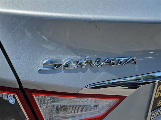 2013 Hyundai Sonata GLS 26