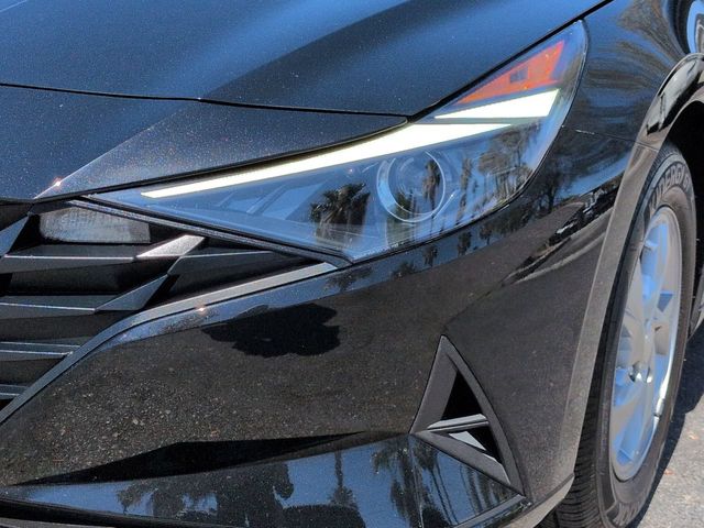 Thumbnail: 2021 Hyundai Elantra - 25