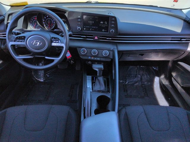 Thumbnail: 2021 Hyundai Elantra - 10