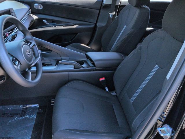 Thumbnail: 2021 Hyundai Elantra - 11