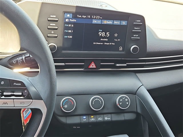 2021 Hyundai Elantra SE 15