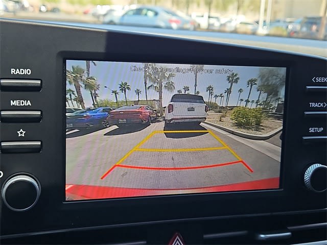 2021 Hyundai Elantra SE 31