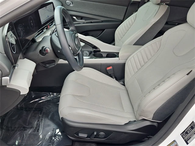 2021 Hyundai Elantra Limited Edition 11