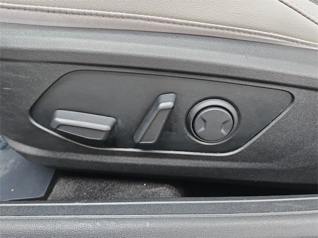 2021 Hyundai Elantra Limited Edition 26