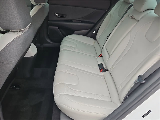 2021 Hyundai Elantra Limited Edition 28