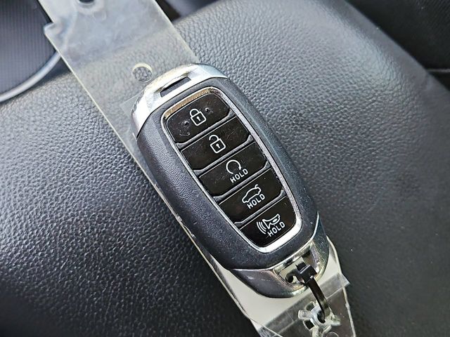 Thumbnail: 2021 Hyundai Elantra - 19