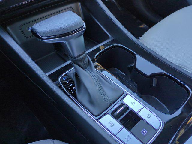 Thumbnail: 2026 Hyundai Santa Cruz - 15