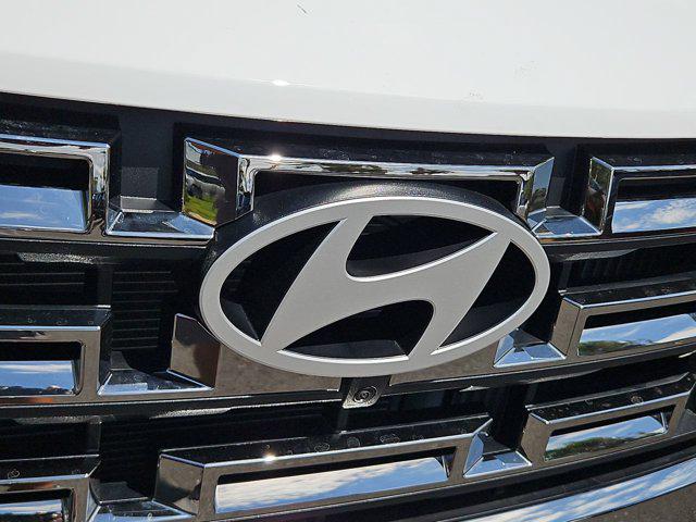 Thumbnail: 2026 Hyundai Santa Cruz - 24