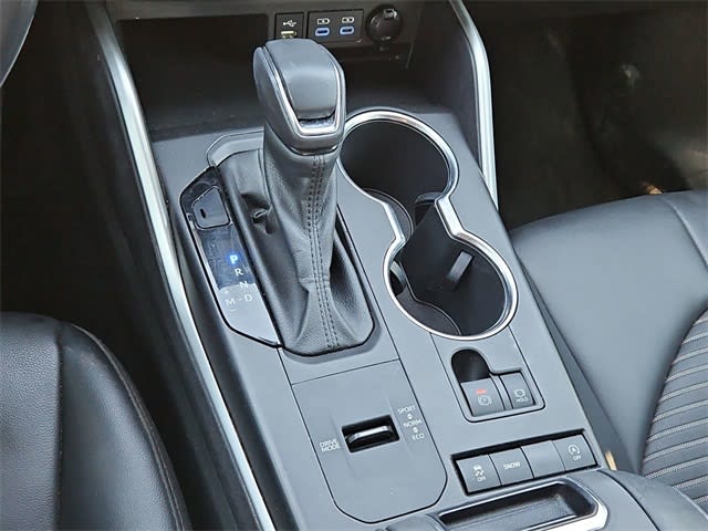 2022 Toyota Highlander XSE 16