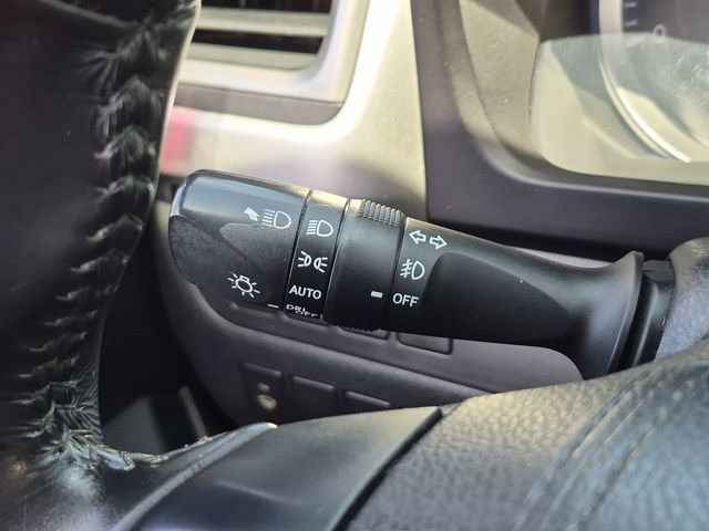 Thumbnail: 2017 Toyota Highlander - 33