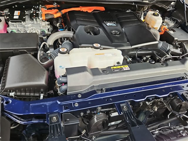 Thumbnail: 2023 Toyota Tundra - 9