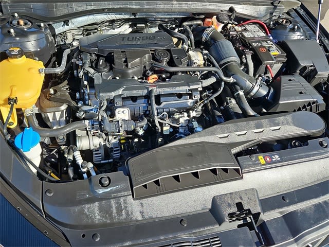 Thumbnail: 2022 Kia K5 - 9