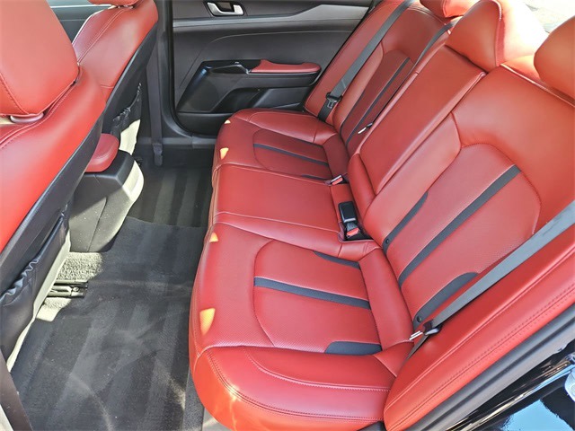 Thumbnail: 2022 Kia K5 - 27