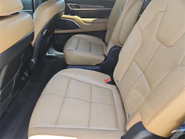 Thumbnail: 2020 Kia Telluride - 26