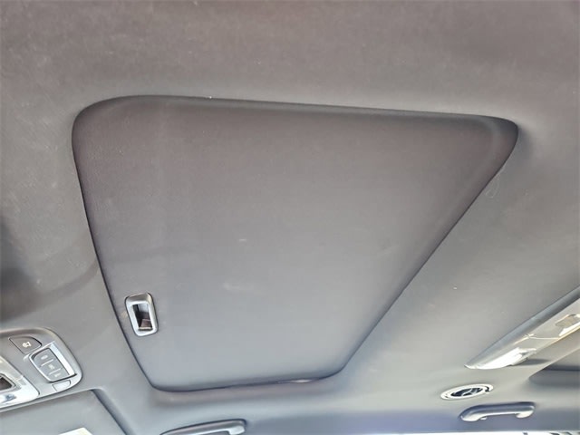 Thumbnail: 2020 Kia Telluride - 25