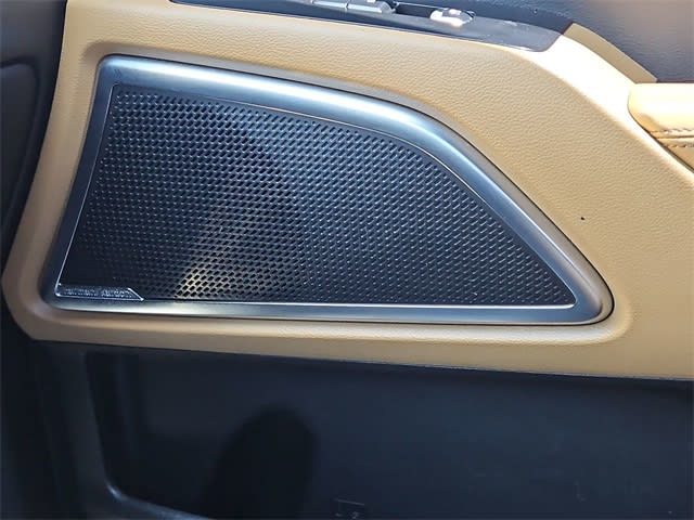 Thumbnail: 2020 Kia Telluride - 34