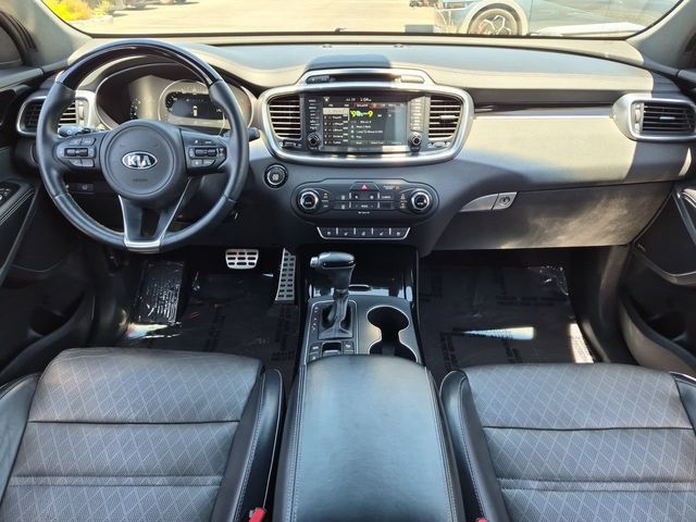 Thumbnail: 2018 Kia Sorento - 10