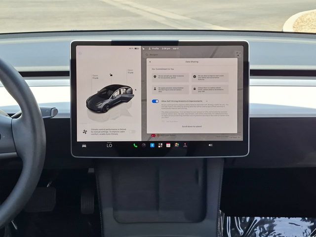 Thumbnail: 2023 Tesla Model 3 - 14
