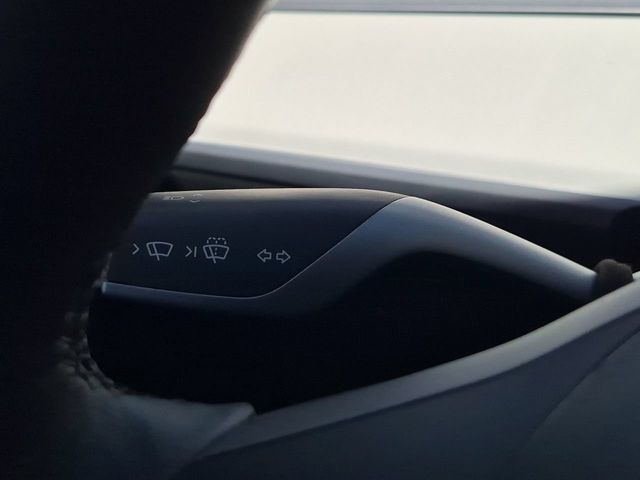 Thumbnail: 2023 Tesla Model 3 - 29