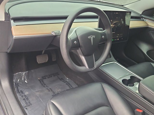 Thumbnail: 2023 Tesla Model 3 - 2