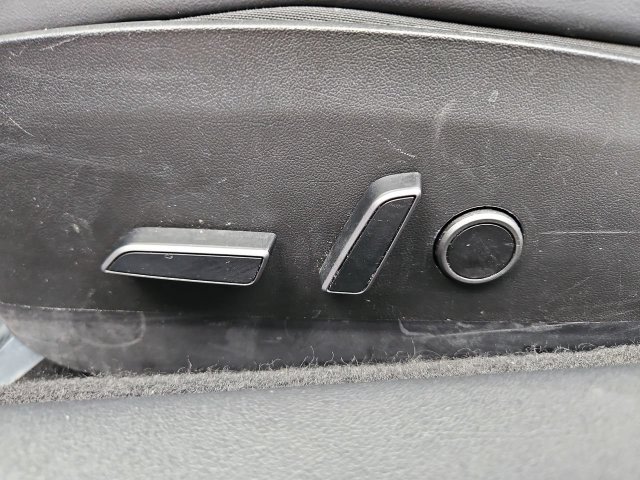Thumbnail: 2023 Tesla Model 3 - 24
