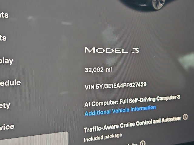 Thumbnail: 2023 Tesla Model 3 - 15