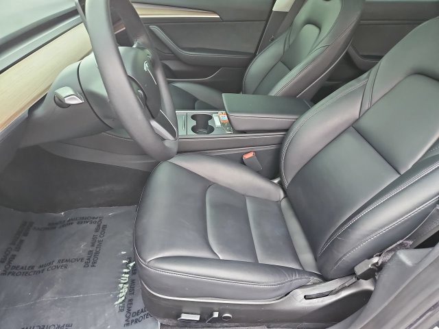 Thumbnail: 2023 Tesla Model 3 - 10