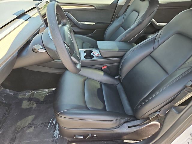 Thumbnail: 2023 Tesla Model 3 - 10