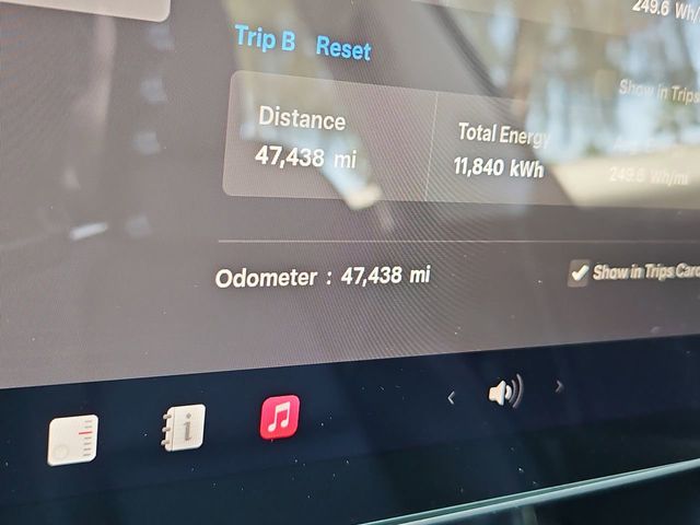 Thumbnail: 2023 Tesla Model 3 - 33