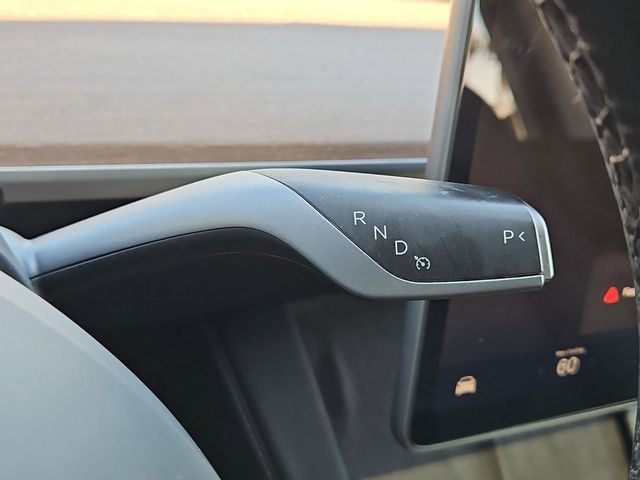 Thumbnail: 2023 Tesla Model 3 - 32