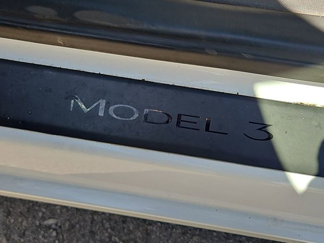 Thumbnail: 2023 Tesla Model 3 - 23