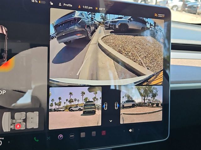 Thumbnail: 2023 Tesla Model 3 - 31