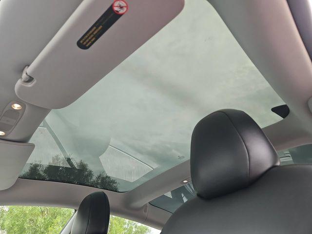 Thumbnail: 2020 Tesla Model 3 - 23